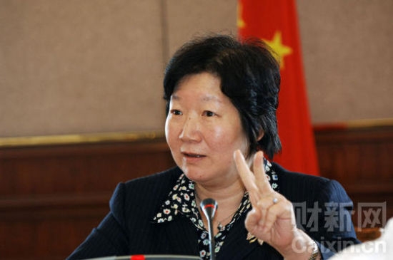2007年12月13日，广东省中山市市长李启红在某次会议上讲话。