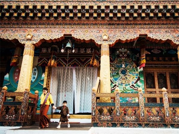 亚洲最棒旅行体验 沐浴印度恒河感受西安兵马