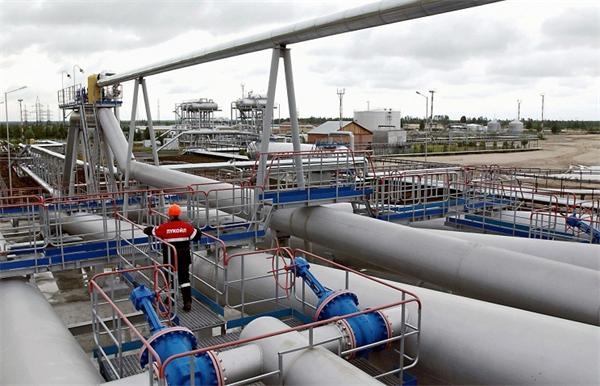 俄罗斯印度计划修建史上最贵输油管道 - 外汇新