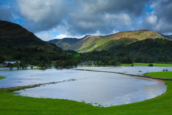 说起英国最出名的自然风景区,首先想到的必须是lake district!