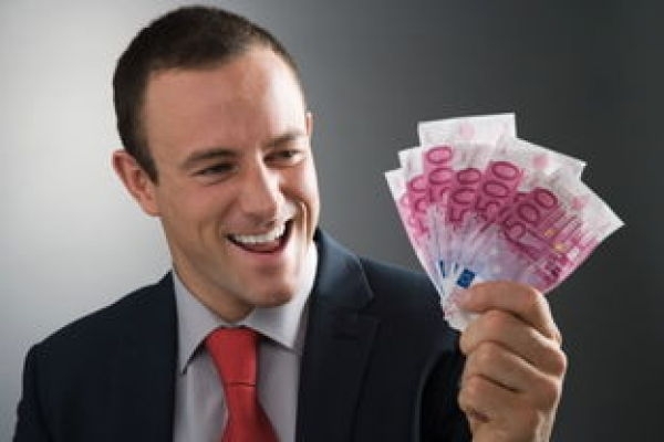 德国人与多种动物_德国人年收入(3)