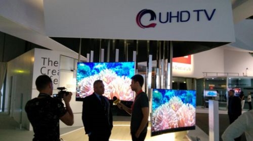 (TCL研制的QUHD