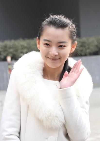 北影最美考生刘芷微私照曝光 否认是"白富美"