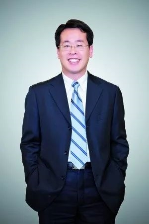 <strong>任泽松</strong>