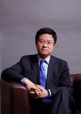 公募少壮派华商基金梁永强――不惑之年