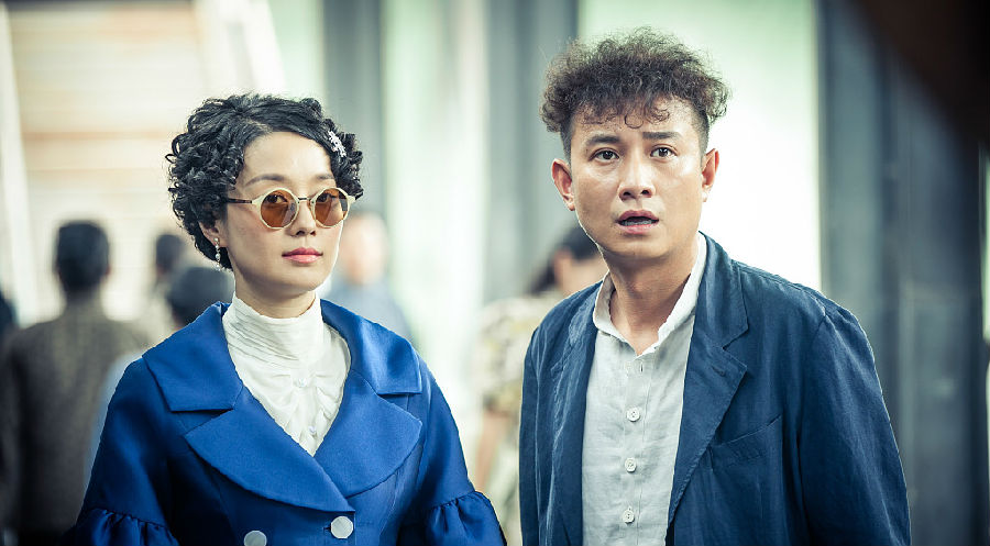 而走到一起的,虽然文章后来犯了错误,不过认错态度好,浪子回头金不换