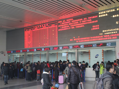 分阶段建立自贸港政策体系