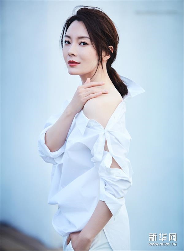 陈数生日写真曝光 简约自然气质温婉 首页新华网03-13 07:09   陈数一