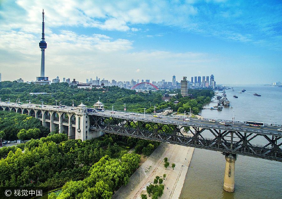 网友评出10个最想去的城市：杭州排名第2 深圳排名第一