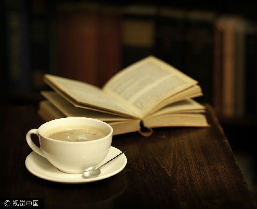 VCG41155385841书籍咖啡。jpg