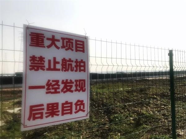 【现场】@马斯克:上海工厂工地一片繁忙!特斯