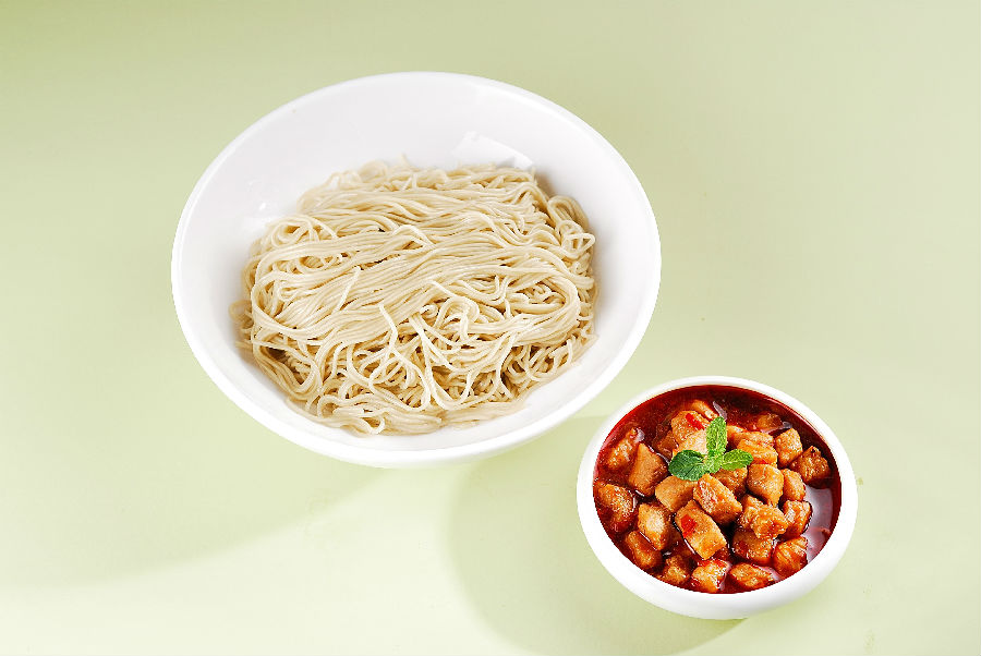 QJ9123542156辣味面条。jpg