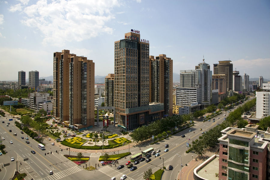 QJ6819118152.jpg