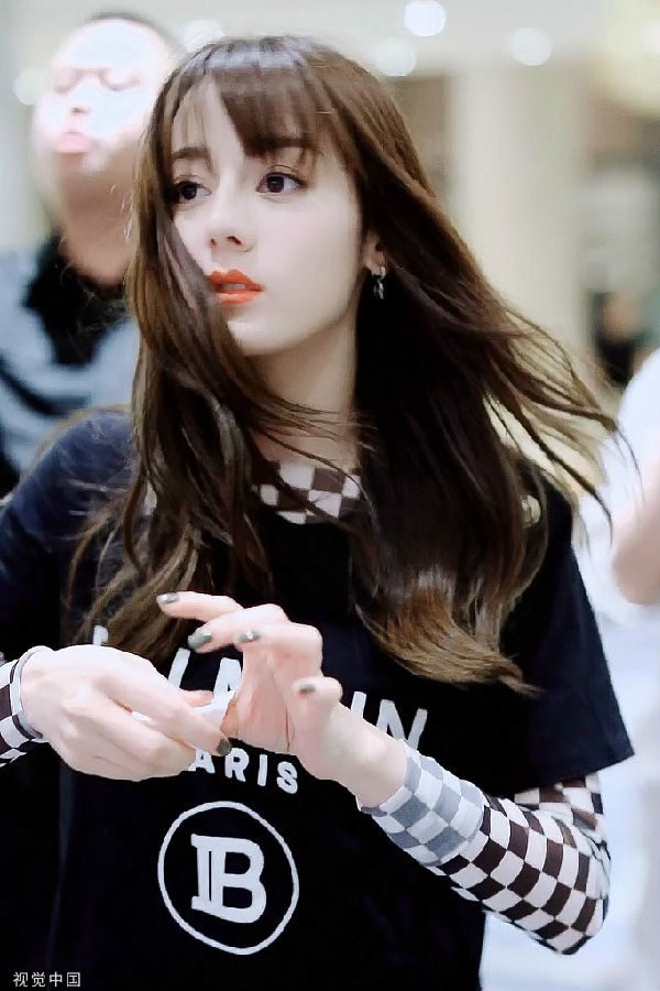 男生都会喜欢的女星:赵丽颖迪丽热巴上榜