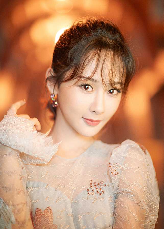 娱乐圈中90后女明星颜值排名(组图)