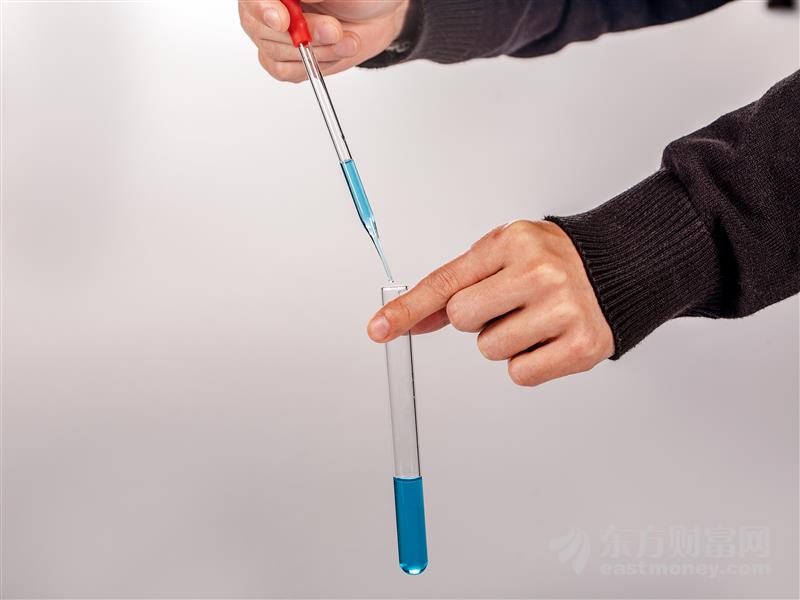 雷军“赢了”董明珠