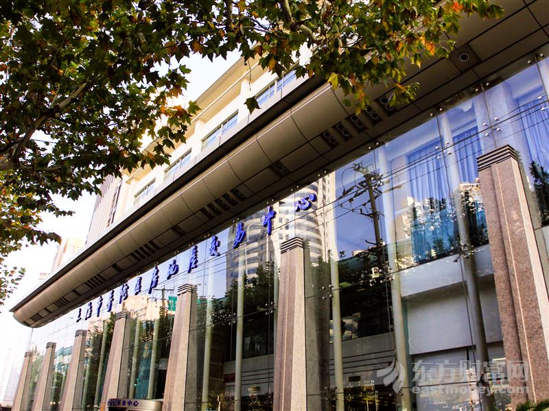 国资委副主任翁杰明答记者问