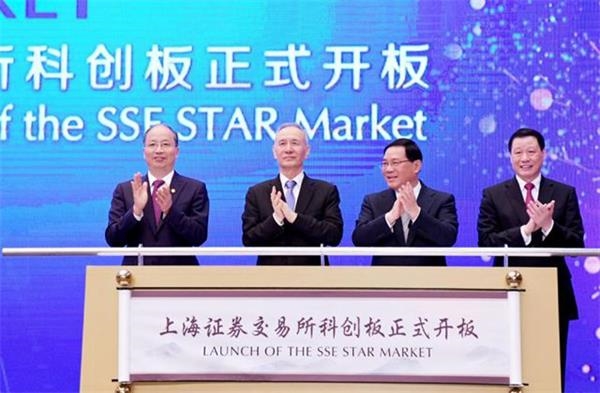 高级金融官员齐聚陆家嘴论坛,向世界传达这两个信号