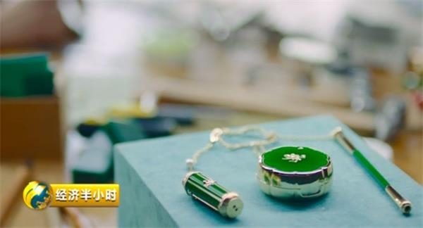 11年 从门外汉到化妆品牌创始人、从0收入到10个亿！她的成功秘诀是…
