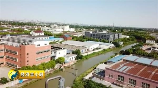 11年 从门外汉到化妆品牌创始人、从0收入到10个亿！她的成功秘诀是…