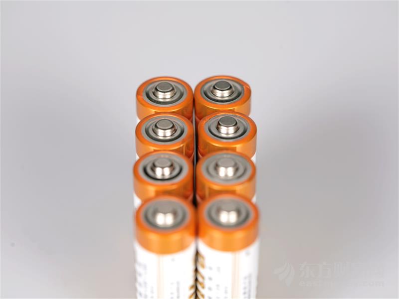 肯德基卖起串串和卤味！