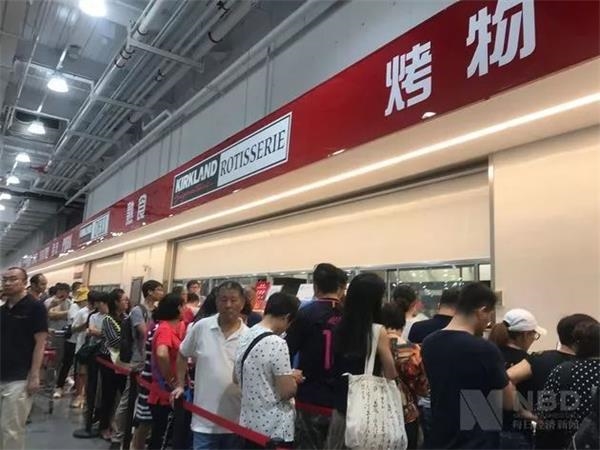 有人凌晨2点排队 茅台、香奈儿依然秒光!Costco上海开店次日仍火爆