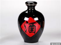 五粮液：前三季净利同比增长15.96%