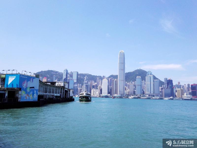 光伏行业大火！有牛股飙涨260%