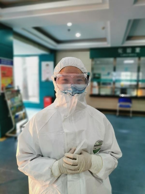 中国康养一线医务人员(中国康养供图)