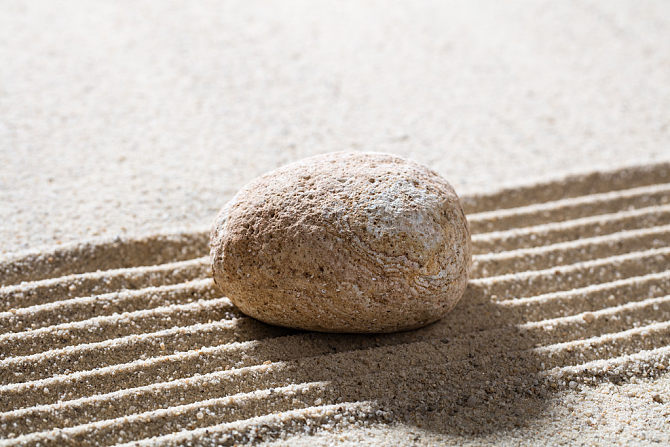 QJ8464074129石头。jpg
