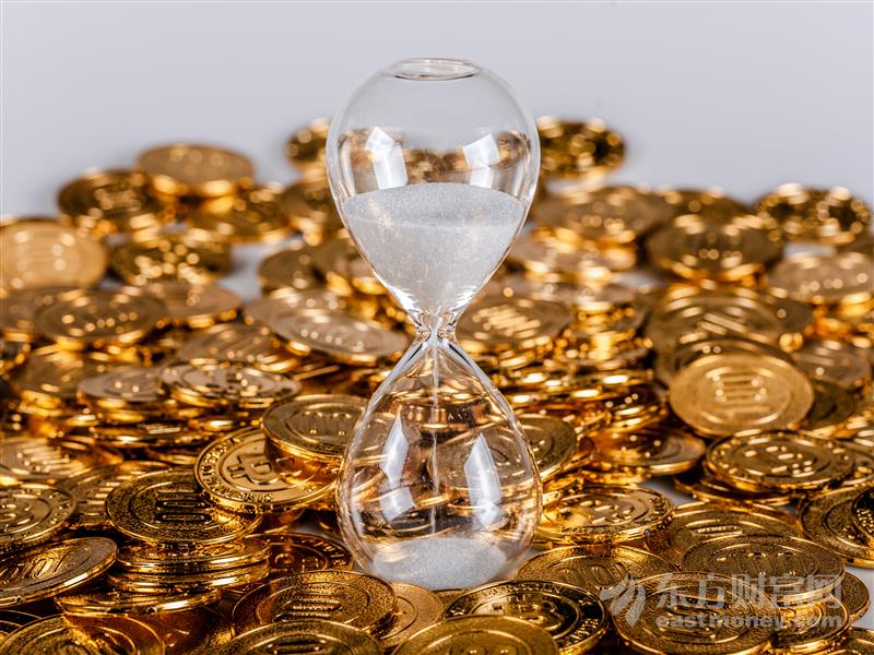 又有基金经理老鼠仓！9个账户非法获利1个亿 前程尽毁入狱五年