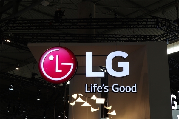 LG官宣新48寸曲面OLED显示器！ 